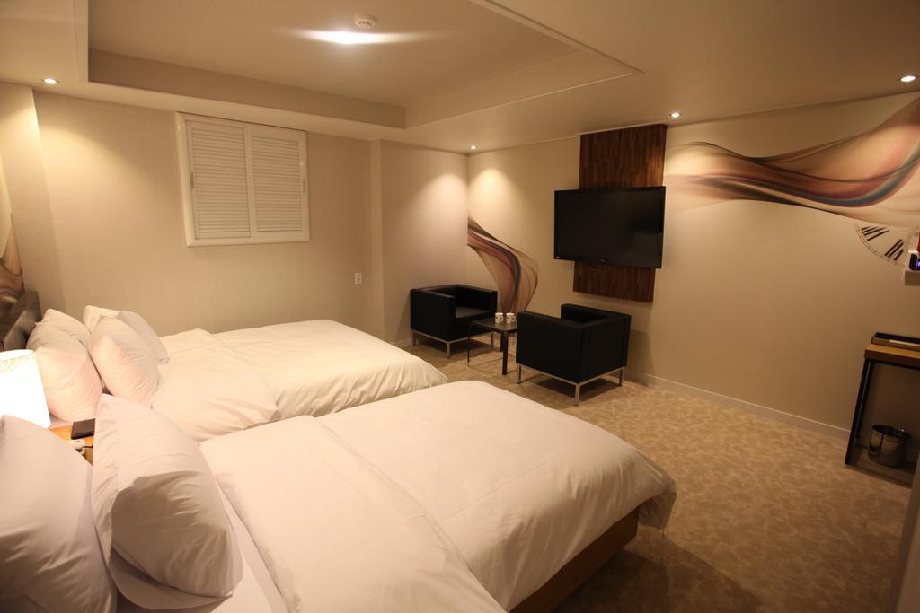 New Suwon Hotel Номер фото